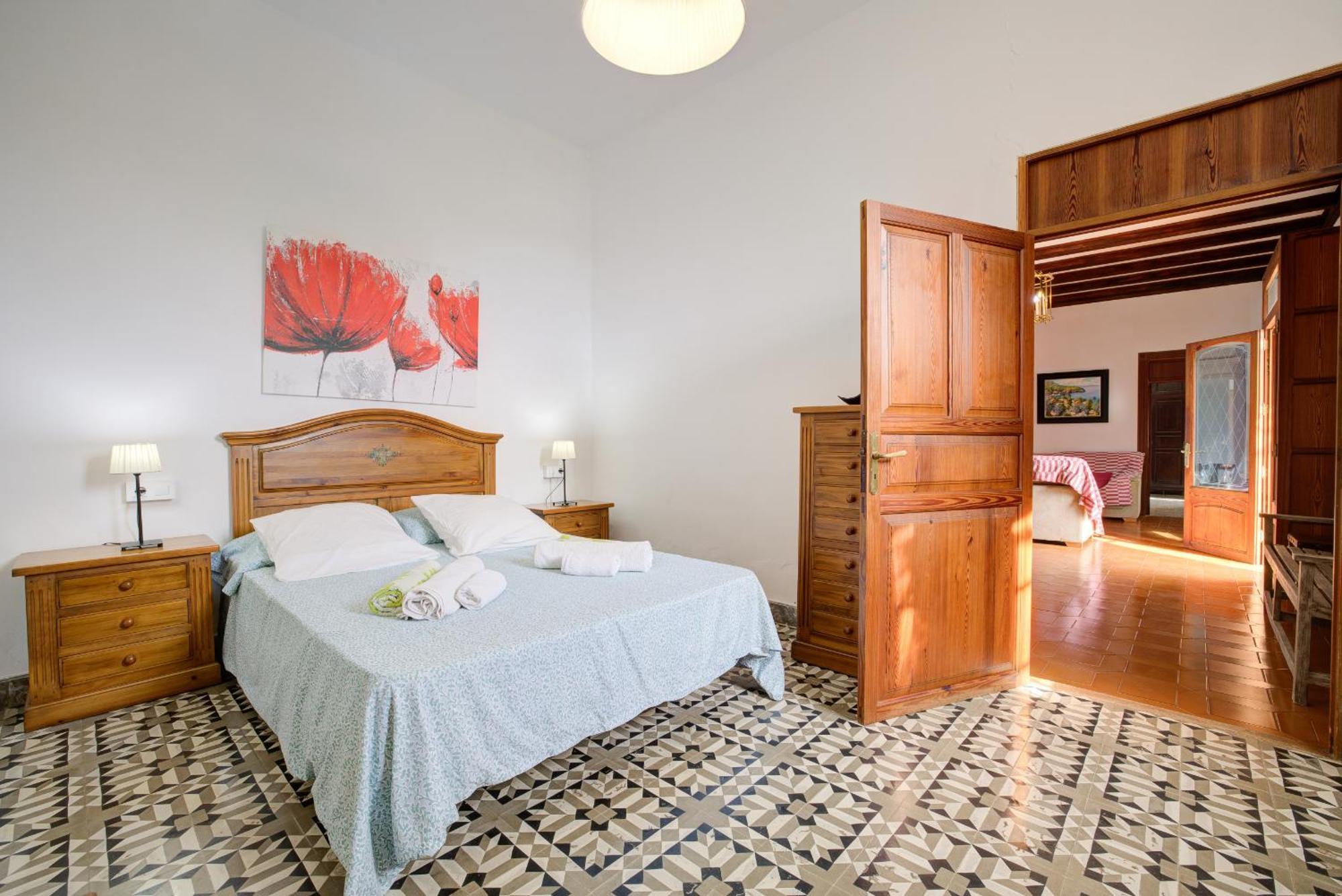 Ferienhaus Ses Cases Noves By Rentallorca *